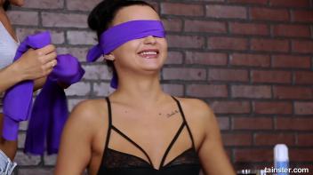 Piss tasting with Lexi and Daphne Screencap 2 on www.sinx.com