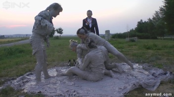 Mud Wrestling Babes Messy Catfighting Screencap 54 on www.sinx.com