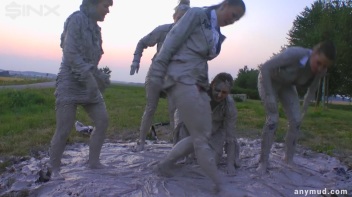 Mud Wrestling Babes Messy Catfighting Screencap 70 on www.sinx.com