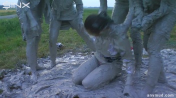 Mud Wrestling Babes Messy Catfighting Screencap 75 on www.sinx.com