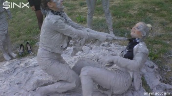 Mud Wrestling Babes Messy Catfighting Screencap 43 on www.sinx.com