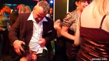 Pussy Casino Part 2 - Cam 1 Screencap 10 on www.sinx.com