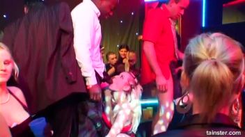 Pussy Casino Part 2 - Cam 1 Screencap 40 on www.sinx.com