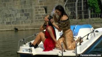 Exhibitionist Wetlook Boat Babes Screencap 53 on www.sinx.com