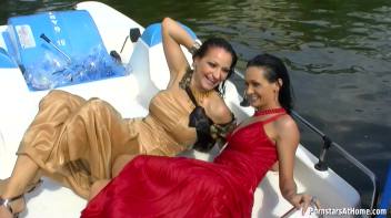 Exhibitionist Wetlook Boat Babes Screencap 69 on www.sinx.com