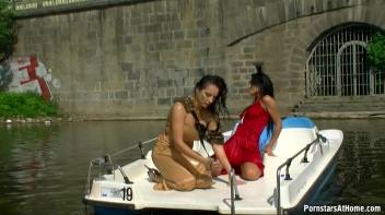 Exhibitionist Wetlook Boat Babes Screencap 49 on www.sinx.com