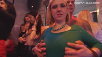 Party Hardcore Gone Crazy Vol. 26 Part 2 - Main edit Screencap 40 on www.sinx.com