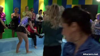 Goo Wrestling Will Leave You Totally Naked Screencap 26 on www.sinx.com