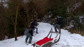 Snowy Bi Scene Screencap 4 on www.sinx.com