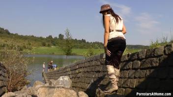 My Vice Is Wetlook Nice Screencap 85 on www.sinx.com