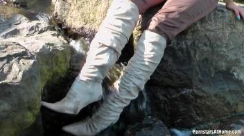 My Vice Is Wetlook Nice Screencap 39 on www.sinx.com