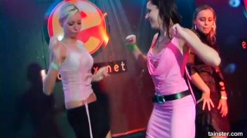 Eurobabe Olympics Part 1 - Cam 1 Screencap 91 on www.sinx.com