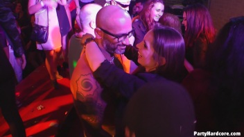 Party Hardcore Gone Crazy Vol. 38 Part 9 - Cam 4 Screencap 24 on www.sinx.com