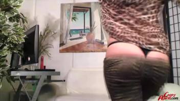 Toys Take Her Orgasm Screencap 95 on www.sinx.com