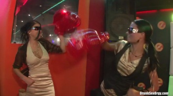 Bikini Beach Balls Part 2 - Cam 1 Screencap 18 on www.sinx.com