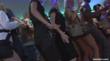 Pornstar Flirt Part 6 - Cam 2 Screencap 108 on www.sinx.com