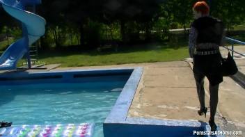 Wet And Creamy At The Pool Screencap 9 on www.sinx.com