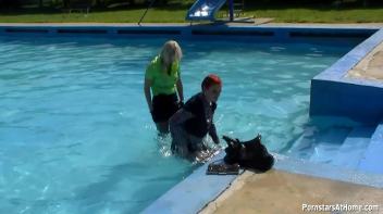 Wet And Creamy At The Pool Screencap 20 on www.sinx.com