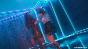 What a Glorious Feelin' Dancing In The Rain Screencap 14 on www.sinx.com