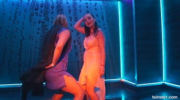What a Glorious Feelin' Dancing In The Rain Screencap 22 on www.sinx.com