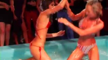 Gel Pit From Hell! Screencap 15 on www.sinx.com