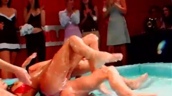 Gel Pit From Hell! Screencap 35 on www.sinx.com