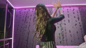 Shower Tramps Screencap 8 on www.sinx.com