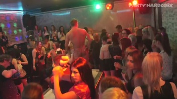 Party Hardcore Gone Crazy Vol. 27 Part 4 - Cam 2 Screencap 88 on www.sinx.com