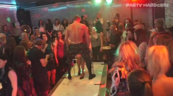 Party Hardcore Gone Crazy Vol. 27 Part 4 - Cam 2 Screencap 1 on www.sinx.com