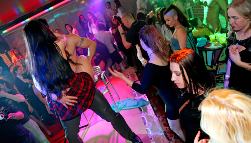 Latest deal - Party Hardcore Gone Crazy Vol. 34 Part 3 - Cam 4