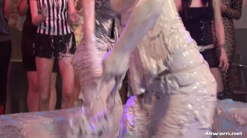 Miss Skinny Stuffed With Mud Screencap 12 on www.sinx.com