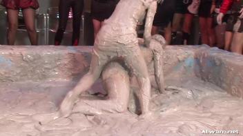 Miss Skinny Stuffed With Mud Screencap 20 on www.sinx.com