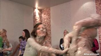 Miss Skinny Stuffed With Mud Screencap 22 on www.sinx.com