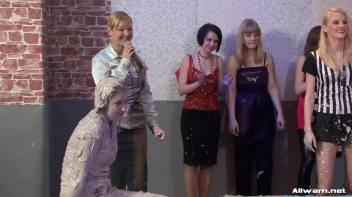 Miss Skinny Stuffed With Mud Screencap 36 on www.sinx.com