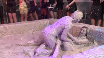 Miss Skinny Stuffed With Mud Screencap 47 on www.sinx.com