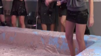 Miss Skinny Stuffed With Mud Screencap 5 on www.sinx.com