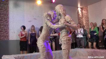 Miss Skinny Stuffed With Mud Screencap 64 on www.sinx.com