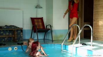 Eurobabe Pool Play Screencap 100 on www.sinx.com