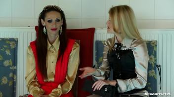 Eurobabe Pool Play Screencap 12 on www.sinx.com