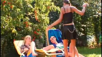 Garden Hose Fight Gets These Girls Off Screencap 91 on www.sinx.com