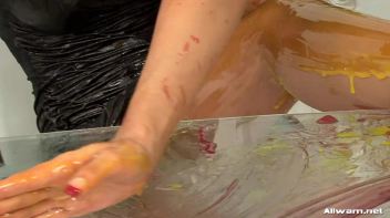 Lick It Off Screencap 38 on www.sinx.com