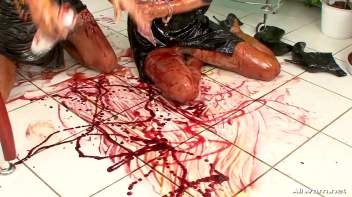 Lick It Off Screencap 71 on www.sinx.com