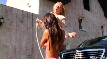 Taking Turns Hosing Each Other Down Screencap 76 on www.sinx.com