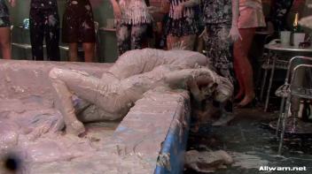 Muddy Madness Screencap 37 on www.sinx.com