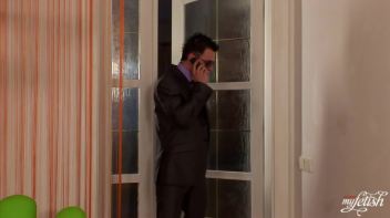 Aspiring Singer Aims To Impress Screencap 1 on www.sinx.com