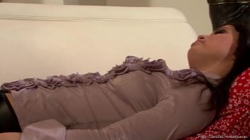 Drowning Her Problems In Piss Screencap 23 on www.sinx.com