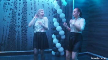 Wet And Working It!  Cuties Shake It Up! Screencap 4 on www.sinx.com