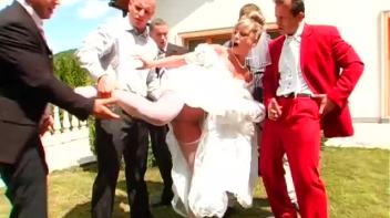 YOU MAY NOW GANGBANG THE BRIDE! Screencap 38 on www.sinx.com