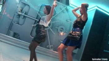 Soaking wet sexy babes Screencap 50 on www.sinx.com