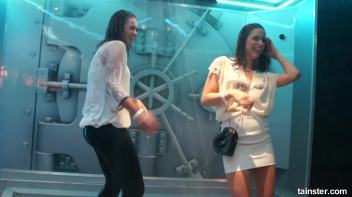 Soaking wet sexy babes Screencap 75 on www.sinx.com